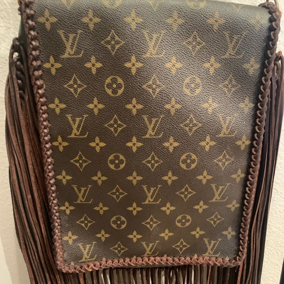 Louis Vuitton Bags Authentic Louis Vuitton Vintage Boho Bag Poshmark